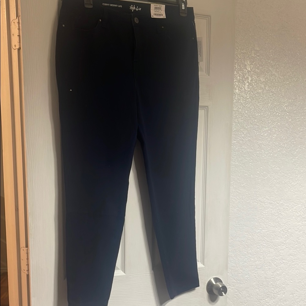 Style & Co. Black Skinny Jeans Classic Design